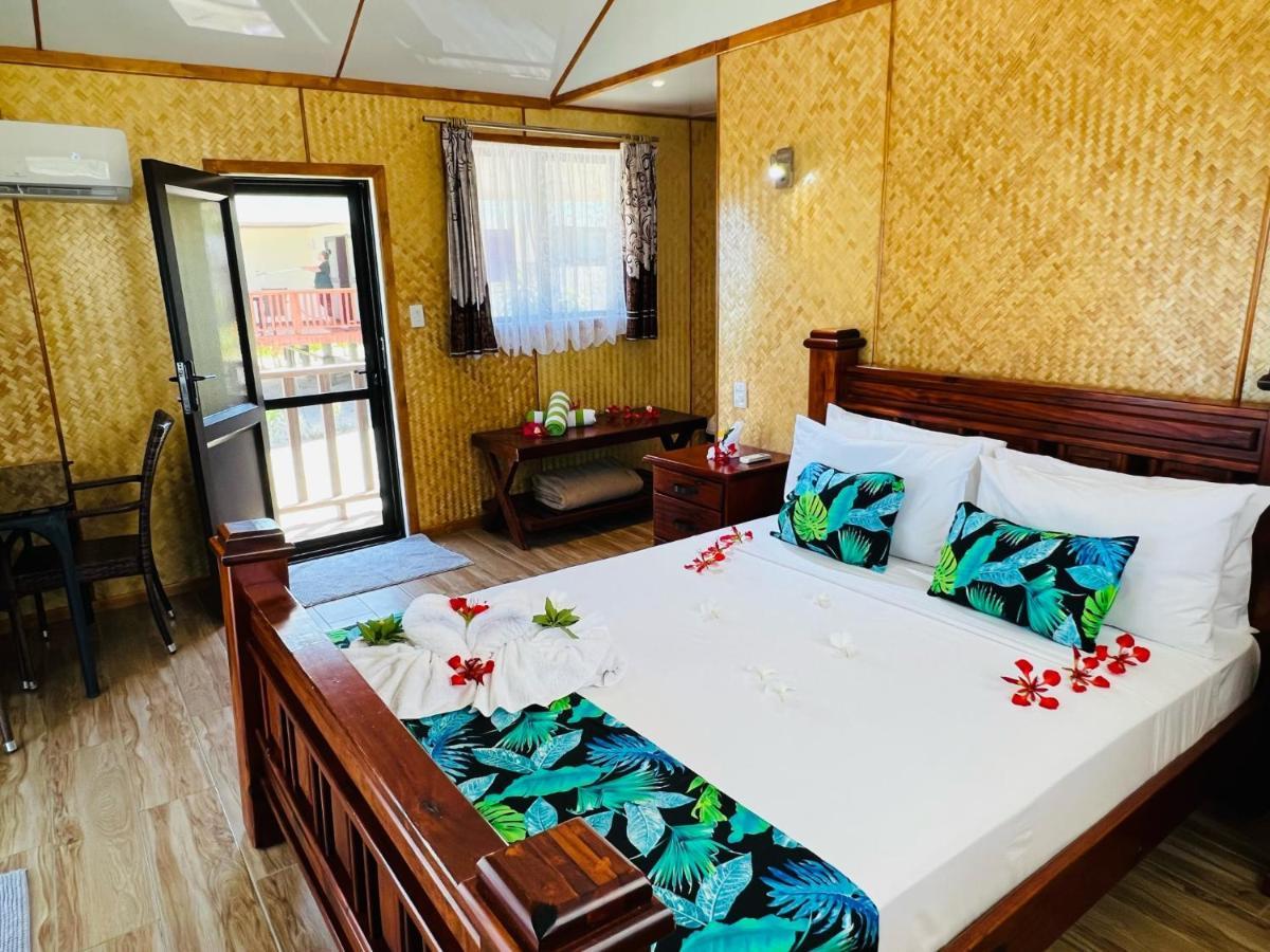 Rinos Beach Bungalow Hotel Amuri Exterior photo